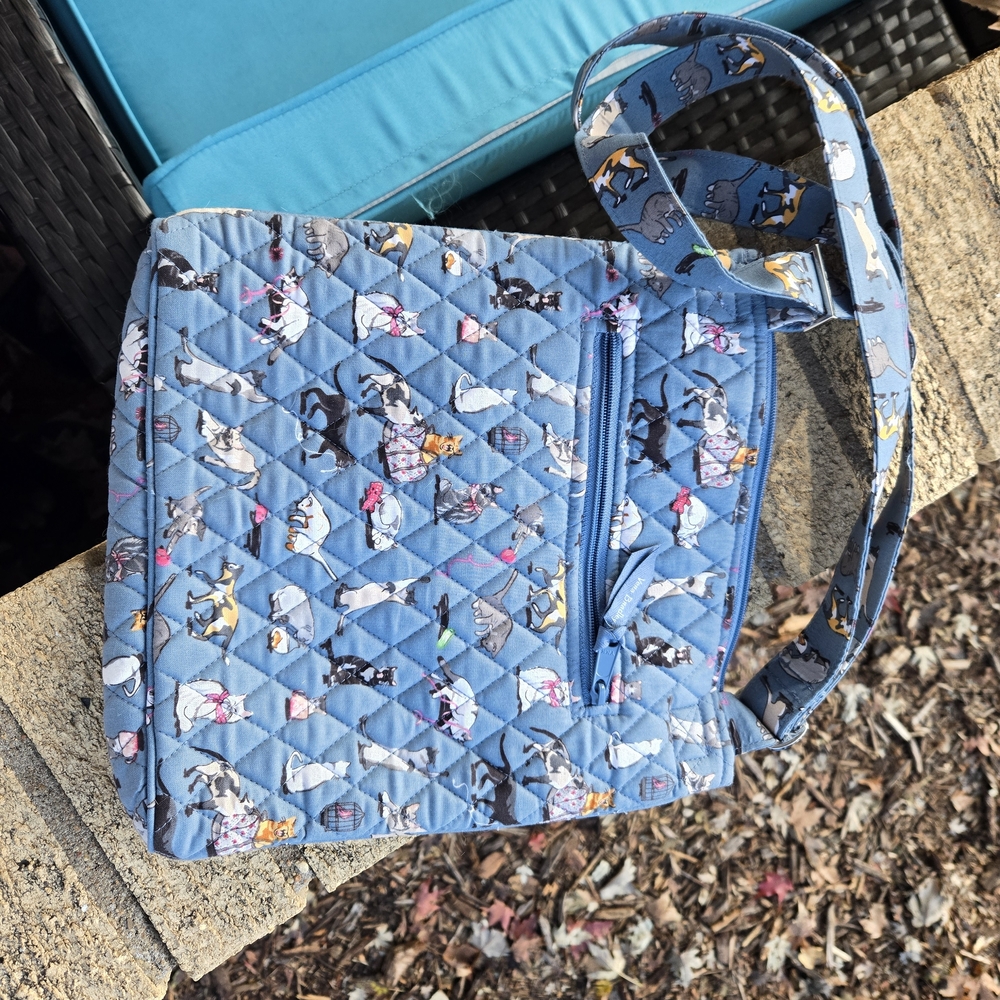 VERA BRADLEY Crossbody Hipster Cat's Meow - Siamese Calico Gray White Cats